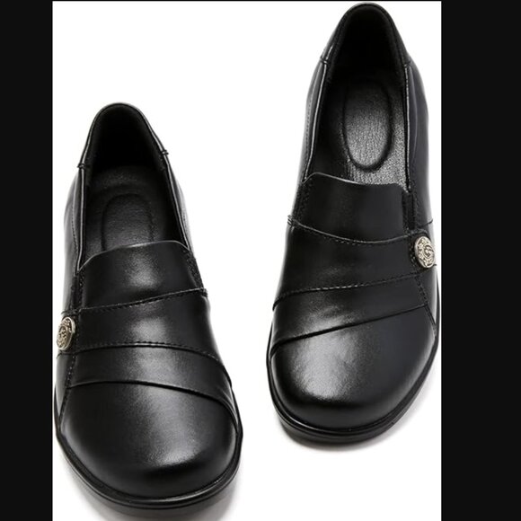 NIB (7) Women's Loafer Comfort Leather Slip On Dress Shoes - Picture 2 of 6